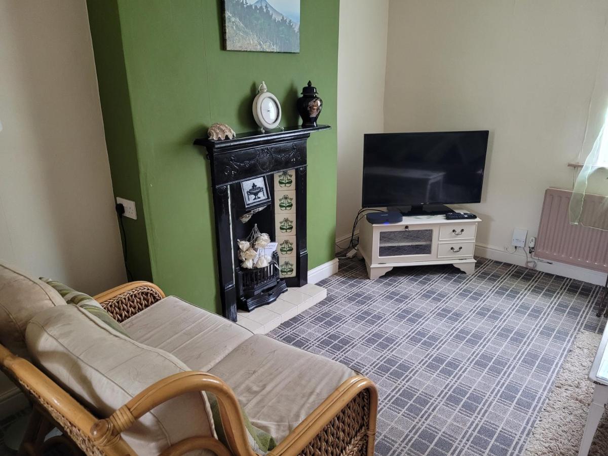 No 35 Guisborough - 2 Bedroom House Exterior photo